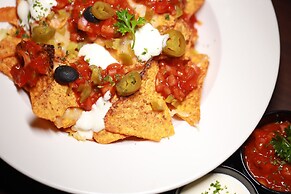 Hotel Grand Padappai Residency