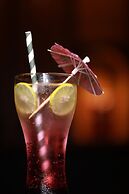 Hotel Grand Padappai Residency