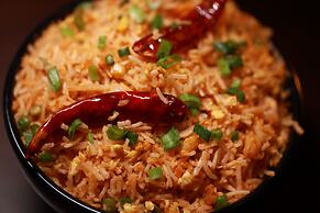 Hotel Grand Padappai Residency