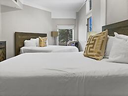 B11 Powder Run 2 Bedroom Condo by RedAwning