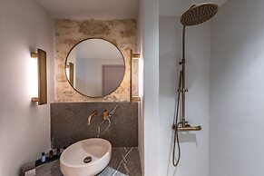 Inotropes Boutique Suites - Adults Only