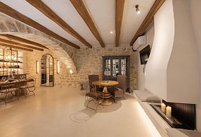 Inotropes Boutique Suites - Adults Only