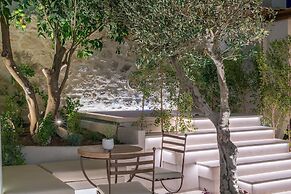 Inotropes Boutique Suites - Adults Only