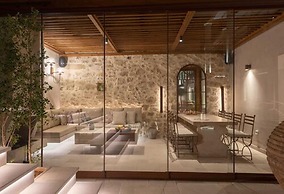 Inotropes Boutique Suites - Adults Only