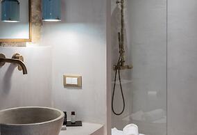 Inotropes Boutique Suites - Adults Only