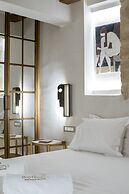 Inotropes Boutique Suites - Adults Only