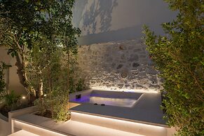 Inotropes Boutique Suites - Adults Only