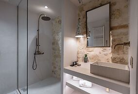 Inotropes Boutique Suites - Adults Only