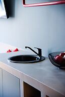 Central 44 Wow Casual Suite