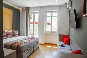 Central 44 Wow Casual Suite