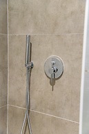 Central 44 Wow Casual Suite