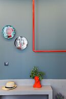 Central 44 Wow Casual Suite