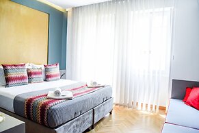 Central 44 Wow Casual Suite