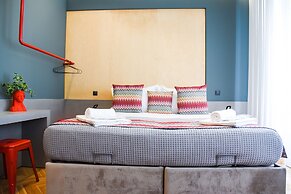 Central 44 Wow Casual Suite