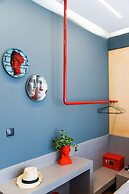 Central 44 Wow Casual Suite