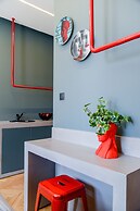 Central 44 Wow Casual Suite