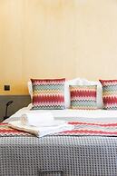 Central 44 Wow Casual Suite