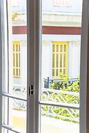 Central 44 Wow Casual Suite