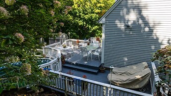 High Street Hideaway