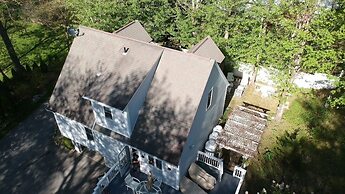 High Street Hideaway