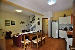 Zennova 23 - Nikiti Family Green Nest