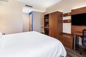 Holiday Inn Express NYC Brooklyn - Sunset Park by IHG
