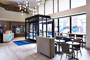Holiday Inn Express NYC Brooklyn - Sunset Park by IHG