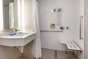 Holiday Inn Express NYC Brooklyn - Sunset Park by IHG