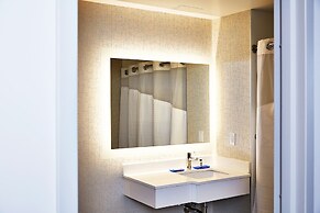 Holiday Inn Express NYC Brooklyn - Sunset Park by IHG