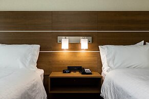 Holiday Inn Express & Suites San Jose Silicon Valley by IHG