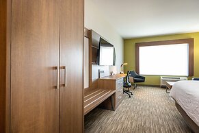 Holiday Inn Express & Suites San Jose Silicon Valley by IHG