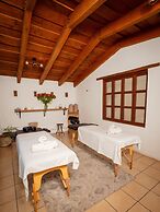 Hotel Cacique Real