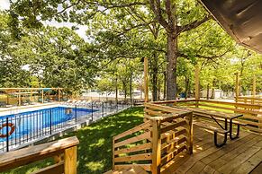 Kimberling Cove Resort