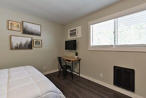 Kimberling Cove Resort