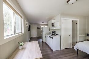 Kimberling Cove Resort