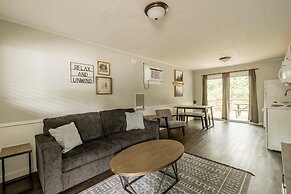 Kimberling Cove Resort