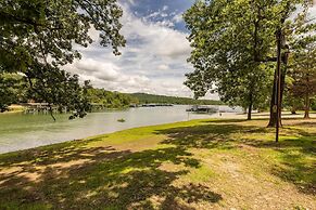 Kimberling Cove Resort