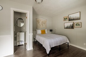 Kimberling Cove Resort