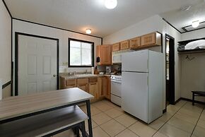 Kimberling Cove Resort