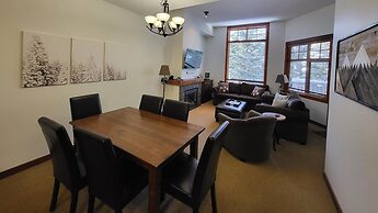 Settlers Crossing #41