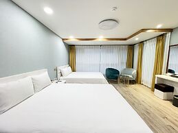 Hotel Sweet Castle Jeju Hamdeok