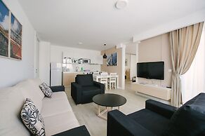 City Beach Apartments Makarska