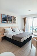 City Beach Apartments Makarska