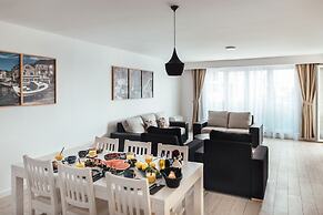 City Beach Apartments Makarska