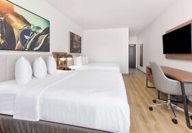 La Quinta Inn & Suites by Wyndham Terrell