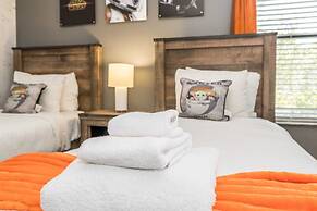 Grand, Luxurious Home, Toy Story Room and Big Pool Area #9cg476