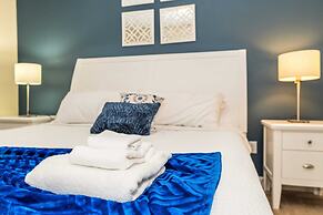 Grand, Luxurious Home, Toy Story Room and Big Pool Area #9cg476