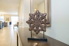 Grand, Luxurious Home, Toy Story Room and Big Pool Area #9cg476