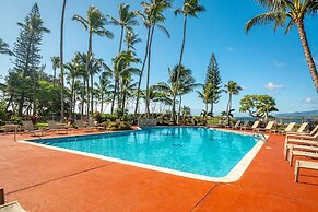 Lae Nani 434 1 Bedroom Condo by RedAwning