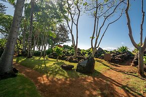 Lae Nani 434 1 Bedroom Condo by RedAwning